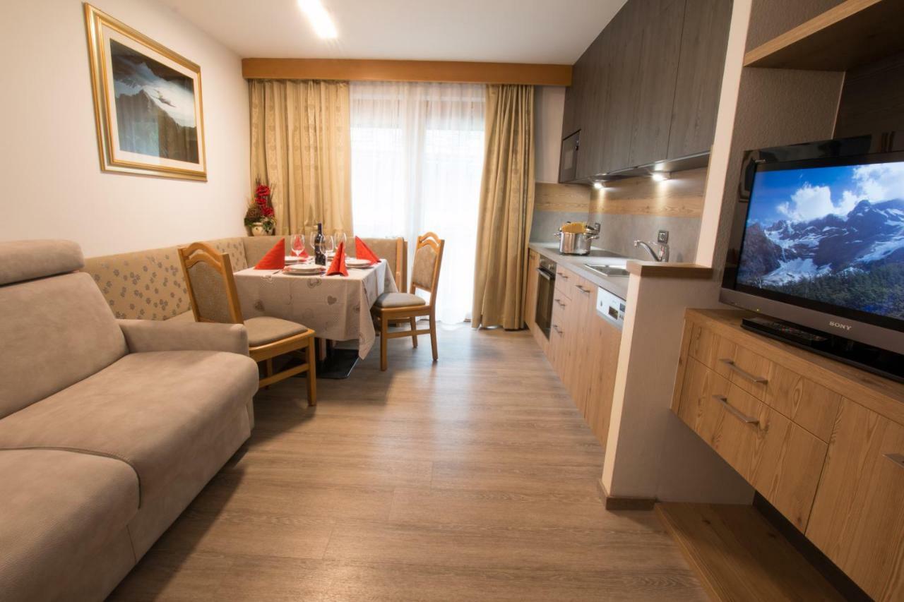 Residence Villa Artic Campitello di Fassa Dış mekan fotoğraf